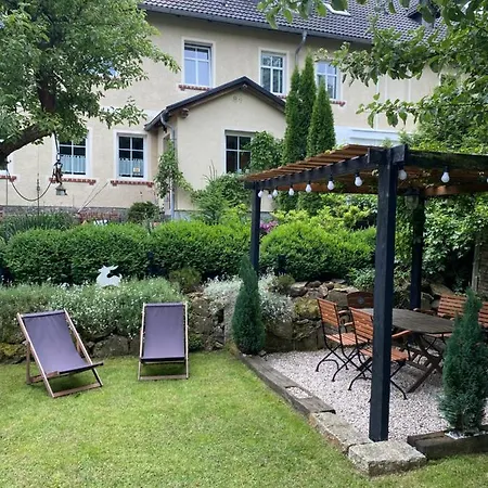 Sudeckie Nad Zalewem * Sosnówka