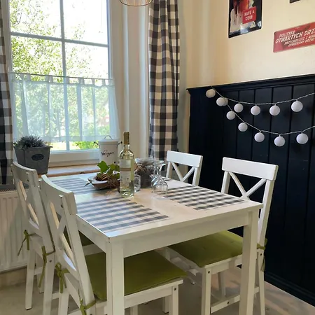 شقة Sudeckie Nad Zalewem *