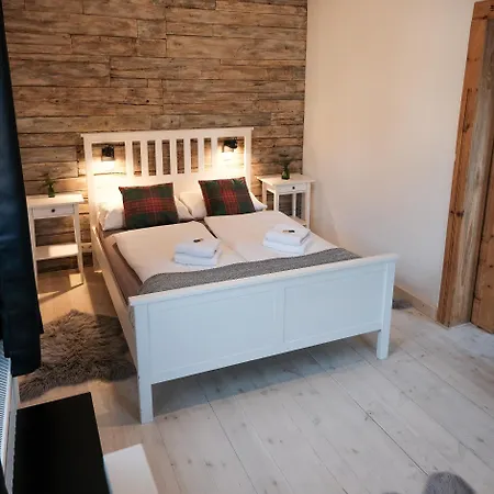 Sudeckie Nad Zalewem Apartament *