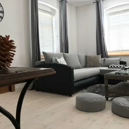 Sudeckie Nad Zalewem Apartament Sosnówka