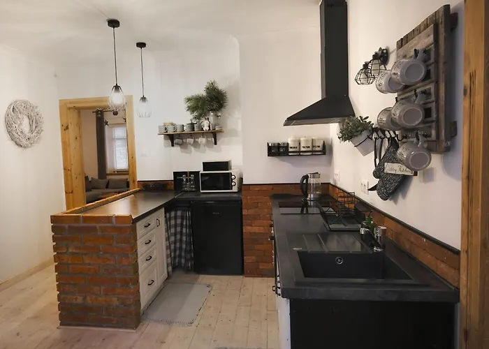 Appartamento Apartament Sudecki Nad Zalewem Miedzy Karpaczem A Szklarska Poreba Z Wlasnym Ogrodem